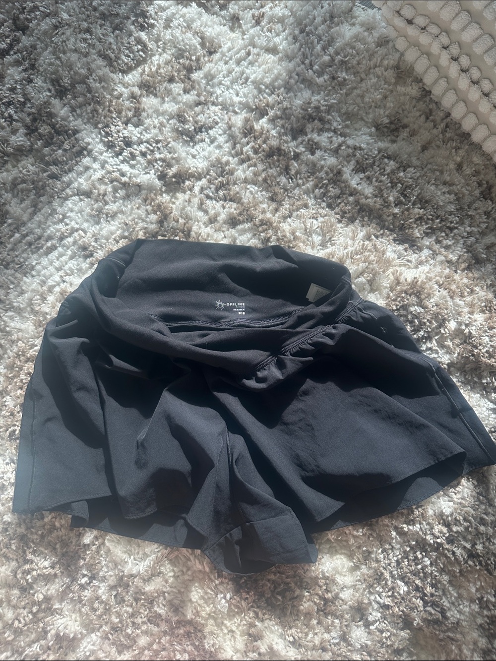 OFFLINE by aerie Black Crossover Waist Active Shorts